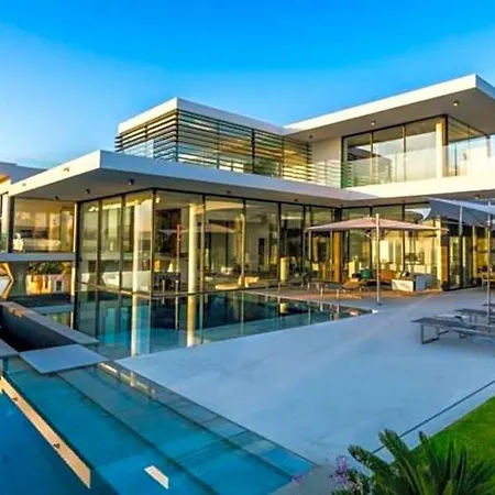 Sleeps 12 Pool Wifi 韦尔都勒博