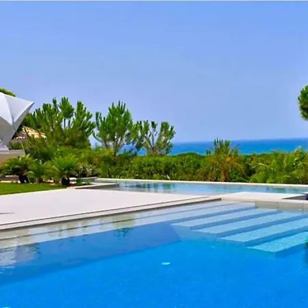 Sleeps 12 Pool Wifi Villa Vale do Lobo